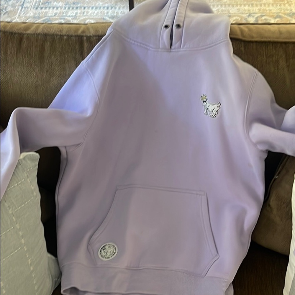 GOAT USA purple sweatshirt size medium